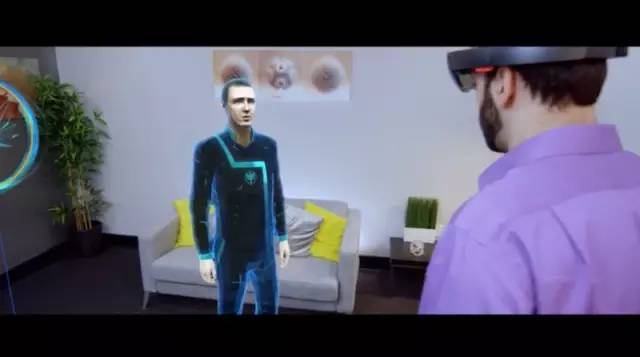 不远的将来，也许我们用VR设备在虚拟世界做设计了